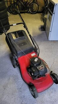 Benzínová kosačka Briggs & Stratton