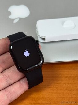 Apple Watch 10 42mm GPS MIDNIGHT - nové, rok záruka