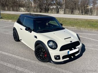 Mini Cooper 1.6 Turbo 155 kW Limited JWC