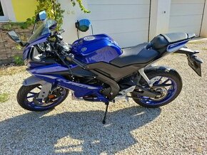 Yamaha yzf r125