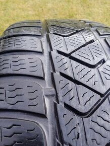 215/55 r17 zimné pneu.Pirelli