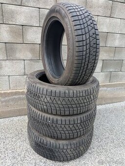 Predám zimné pneu 235/55 R19