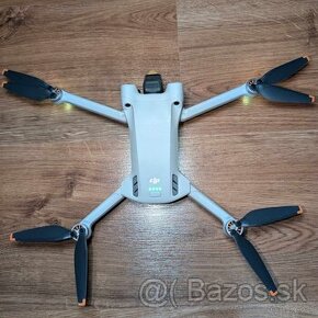 nový dron DJI Mini 3 Pro + nová batéria