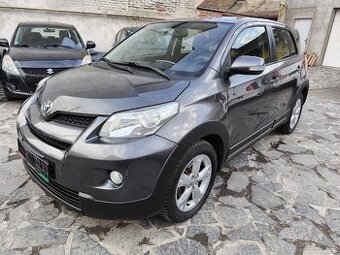 Toyota Urban Cruiser 1.4 D-4D AWD Sol