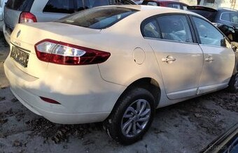 RENAULT FLUENCE 1.6 2015 predám DVERE, motor H4MD7, SVETLÁ,