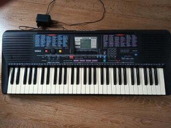 Yamaha psr 220