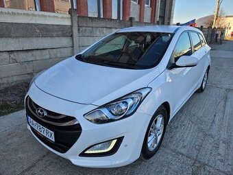 Hyundai i30 combi