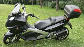 GILERA GP800