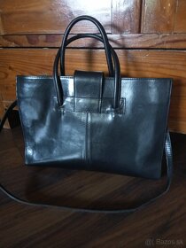 Kožená elegantná dámska kabelka Lara Bags