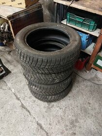 Predám zimné Barum 185/60R15 4ks - 1