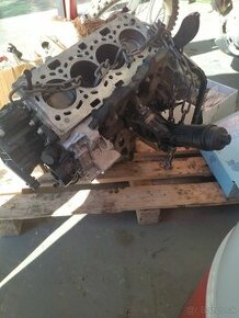 MOTOR B48B20A  BMW F20 F30 F32 F36