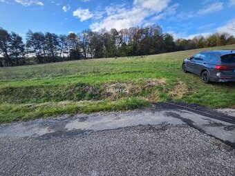 Romantický pozemok v nádhernom prostredí Starej Turej