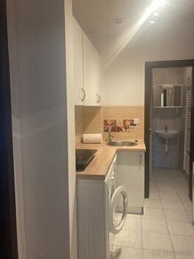 2 izbový byt v rodinnom dome, Piešťany 440,- Eur - 1