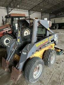 Predam smykovy nakladac new holland s140