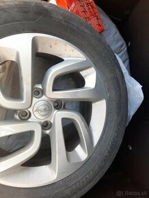 Predám 4 ks. Elektróny s letnými gumami 205/60 R16