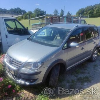 VW CROSS TOURAN 1.4TSi 103kW 2008