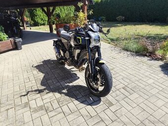 CF moto clx 700 šport