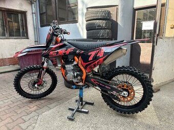 KTM 450 SX-F 2022