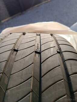 Michelin Primacy 4 235/50 R19 - 1