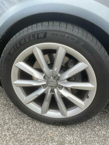 Sada kolesa Audi 255/45 r19 letné - 1