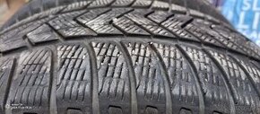 255/55 R20 Pirelli Scorpion Winter - 1