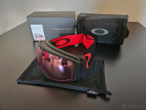 Lyžiarske okuliare Oakley Flight Tracker L Prizm Hi Pink