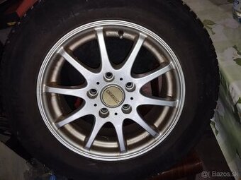 Predam zimne pneumatiky 205/65R15