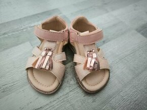 Dievčenské sandálky - 1