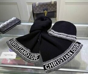 Set Christian Dior - šál a čiapka. - 1