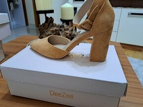 Dee Zee Sandale - 1