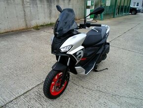 Aprilia SR GT 200 Sport ABS E5.