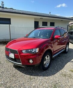 Mitsubishi Outlander 2.2 DID Intense,4x4,Navi,Kamera,Ťažné - 1