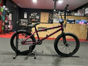 KINK BMX BICYKEL 2023 LAUNCH PURPLE