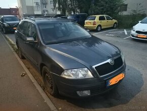 Škoda octávia