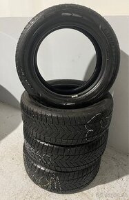 235/55 R18 Zimne Goodyear Top stav