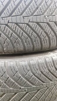 215/55 R17 zimné pneumatiky Kumho