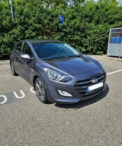 Hyundai i30 1,6i - 1