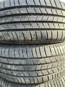 205/60 R16 92H Kumho