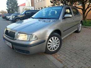 Škoda Octavia 1.6 TOUR