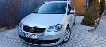 Volkswagen Touran 1.9 TDi Freestyle 11/2010 bez DPF