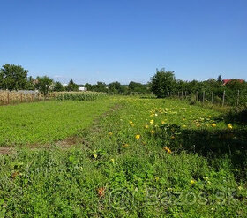 EXKLUZÍVNE, PEKNÝ 9,5á STAVEBNÝ POZEMOK LÚČNICA NAD ŽITAVOU