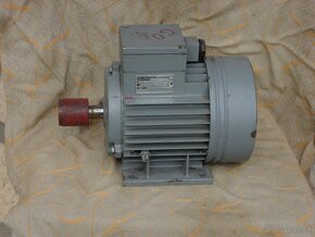 patkový elektromotor 550 W