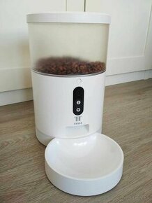 Dávkovač krmiva pre psov a mačky  Tesla Smart Pet Feeder