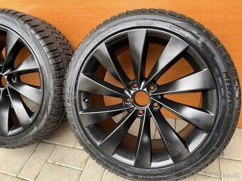 org. VW INTERLAGOS   5x112  8x18 ET 41 Passat Skoda 235 40 R