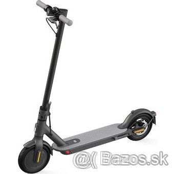 predám kolobežku Xiaomi Mi Electric Scooter Essential