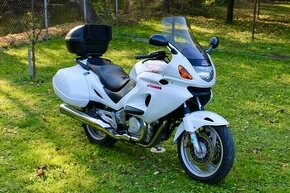 Honda Deauville NT 650 A2