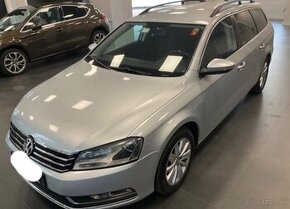 VW Passat b7 2.0 TDi 103kw Navi,Golf,Škoda Octavia Seat Leon