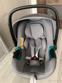 Britax Baby Safe i-Size 3