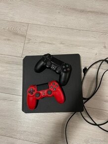 Playstation 4 slimák