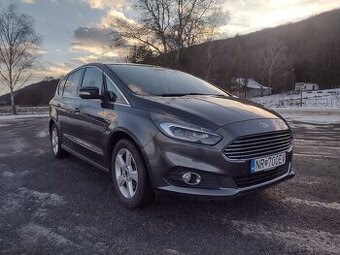 Predám Ford S-Max Titanium r.v.2016 ,